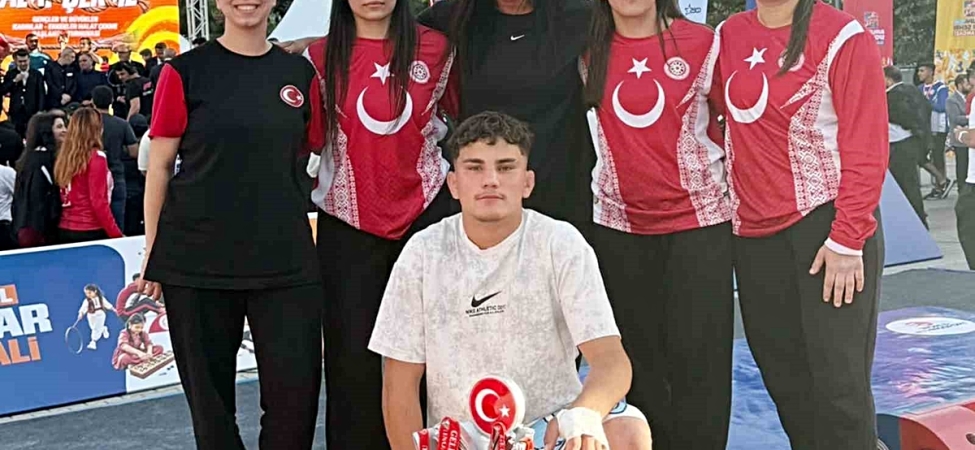 Samsun’un mas güreşi başarısı