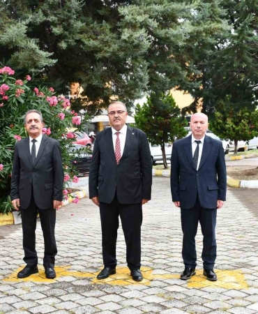 Vezirköprü’de İlköğretim Haftası kutlandı