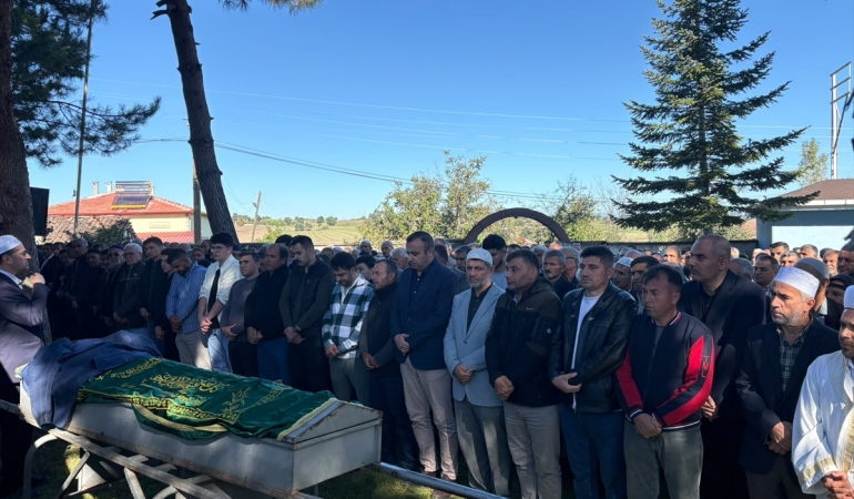 73 yaşındaki Kıbrıs Gazisi Nevzat Yılmaz, Vezirköprü
