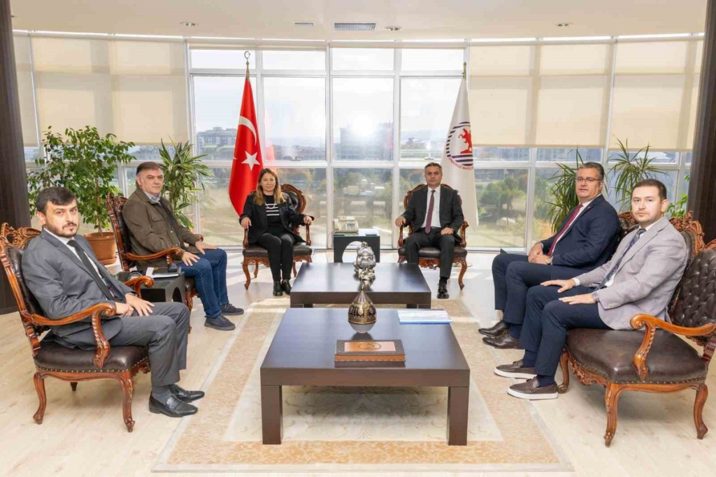 OMÜ Rektörü Aydın, Bafra Kaymakamı Altınpınar ile iş birliğini görüştü