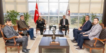 OMÜ Rektörü Aydın, Bafra Kaymakamı Altınpınar ile iş birliğini görüştü