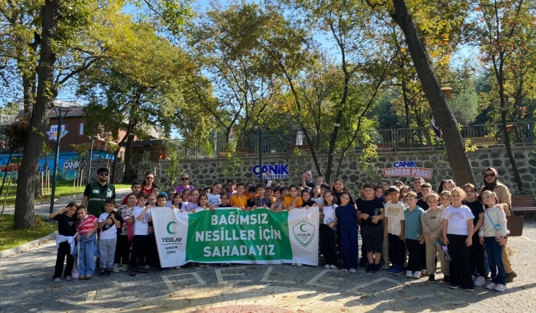 Samsun Canik'te Yeşilay'ın etkinliğinde 70 öğrenci doğayla buluştu